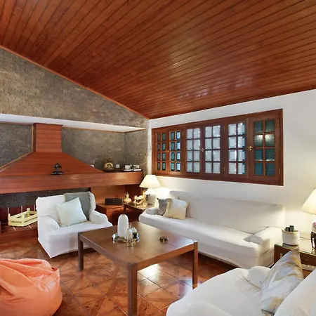 La Leon Holiday home
